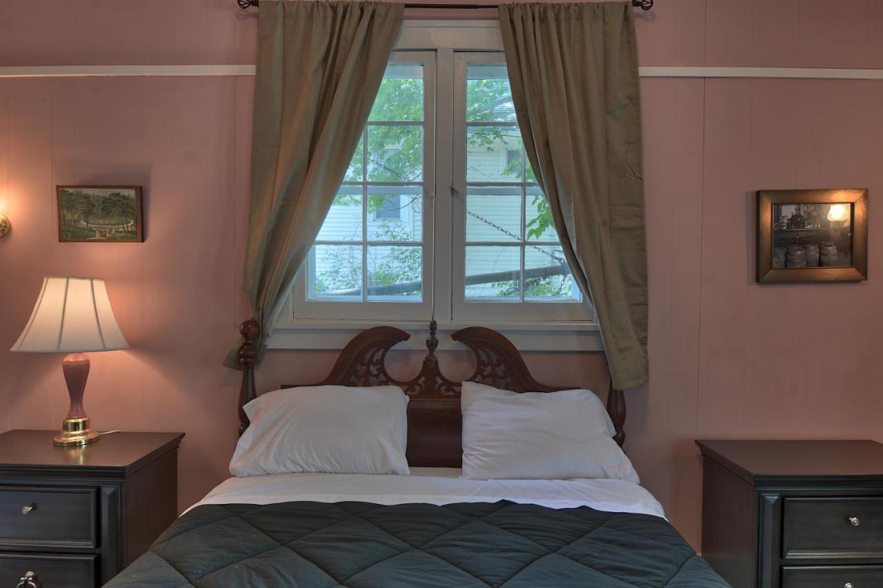 Bed and Breakfast Charlevoix House Exteriér fotografie